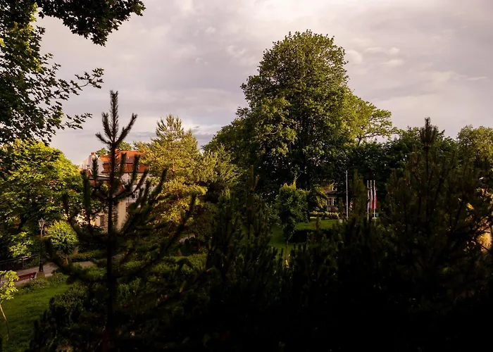 Apartment Spadzista 1 *